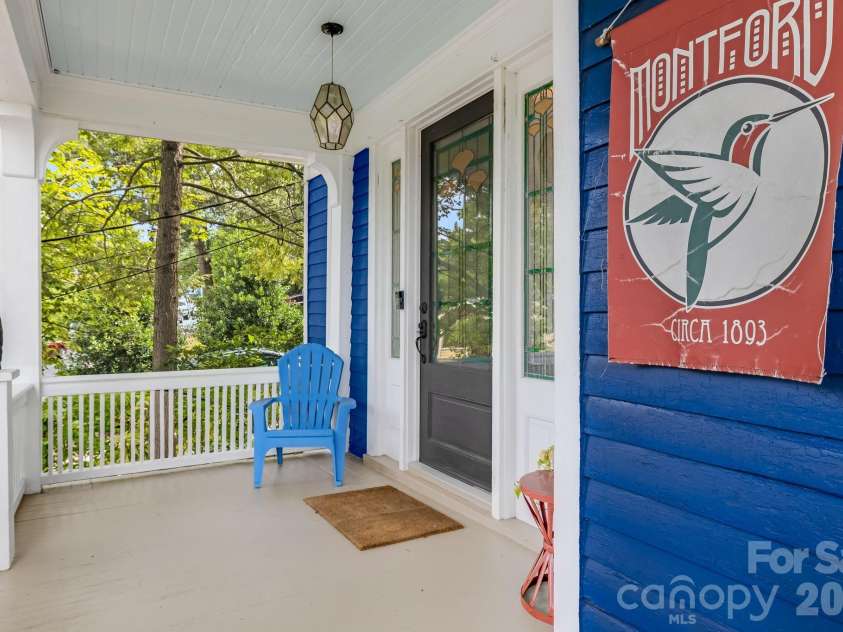 9 Houston Street, Asheville, NC 28801.  MLS# CAR4398917, YatesRealty ID 34469. 