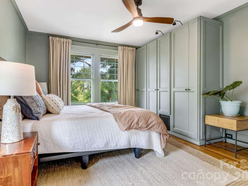 9 Houston Street, Asheville, NC 28801.  MLS# CAR4398917, YatesRealty ID 34469. Bedroom 2