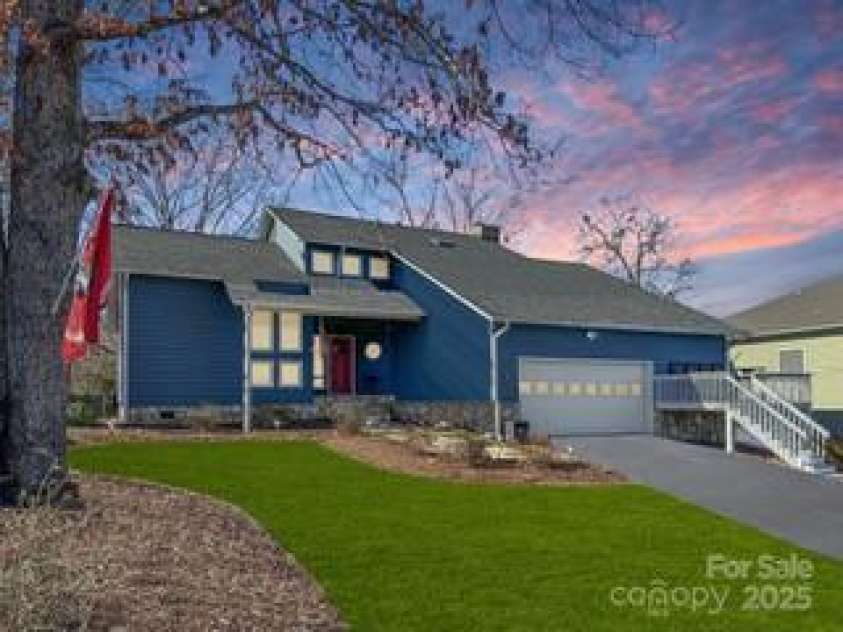 95 Lake Club Lane, Nebo, NC 28761.  MLS# CAR4171181, YatesRealty ID 3447. 
