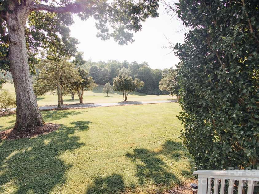 95 Lake Club Lane, Nebo, NC 28761.  MLS# CAR4171181, YatesRealty ID 3447. 