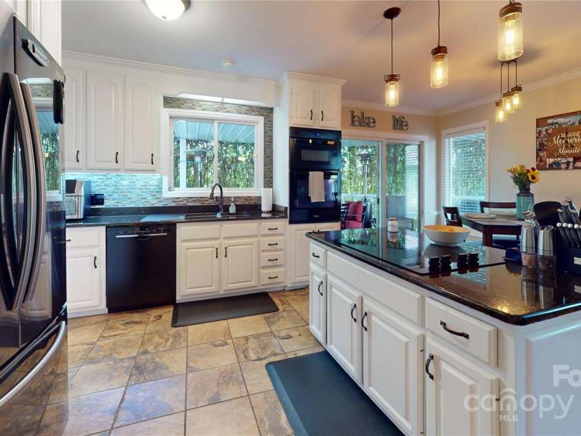 95 Lake Club Lane, Nebo, NC 28761.  MLS# CAR4171181, YatesRealty ID 3447. 