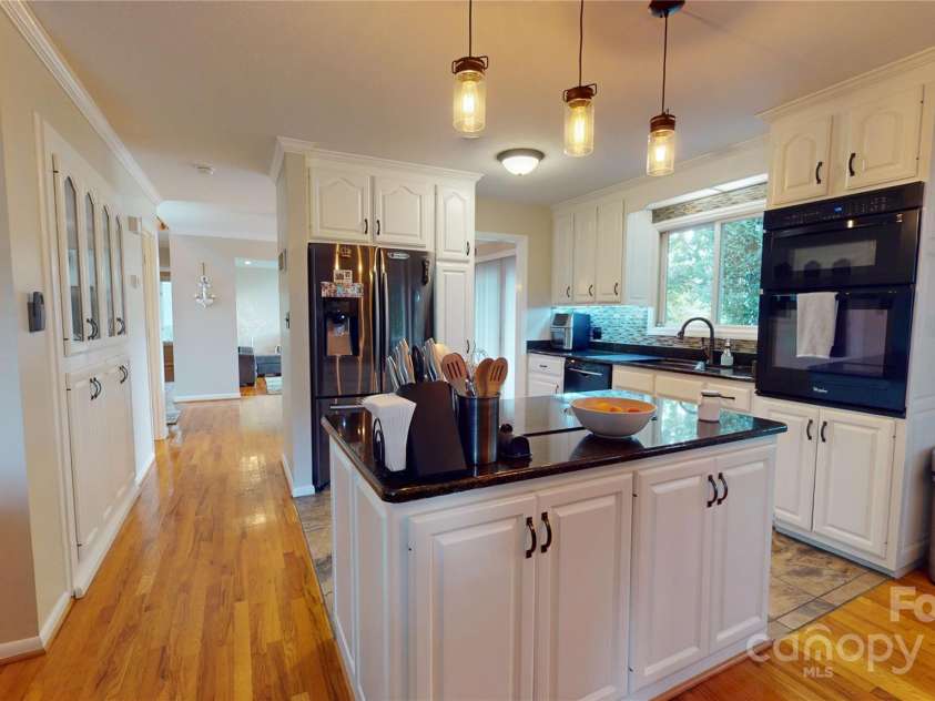 95 Lake Club Lane, Nebo, NC 28761.  MLS# CAR4171181, YatesRealty ID 3447. 