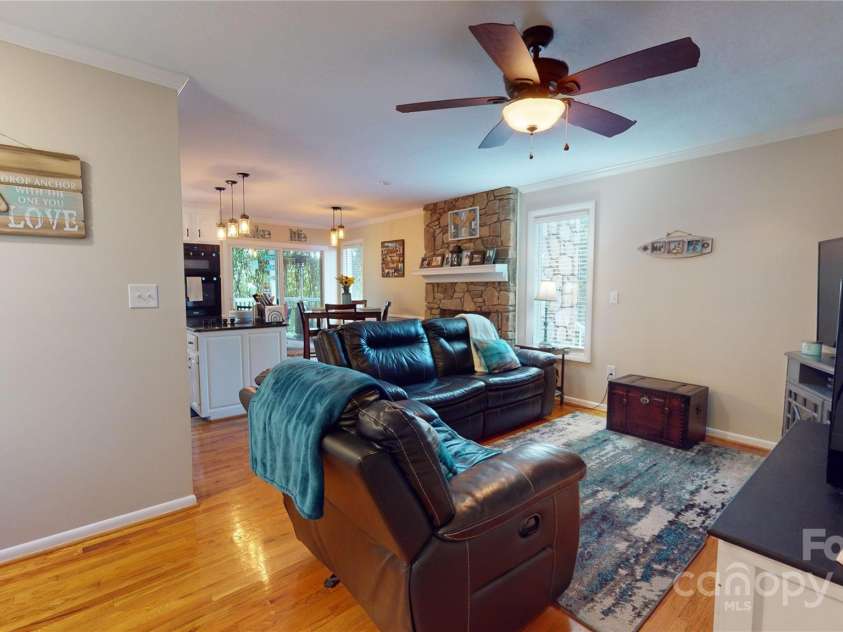 95 Lake Club Lane, Nebo, NC 28761.  MLS# CAR4171181, YatesRealty ID 3447. 
