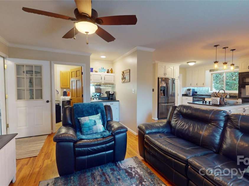 95 Lake Club Lane, Nebo, NC 28761.  MLS# CAR4171181, YatesRealty ID 3447. 