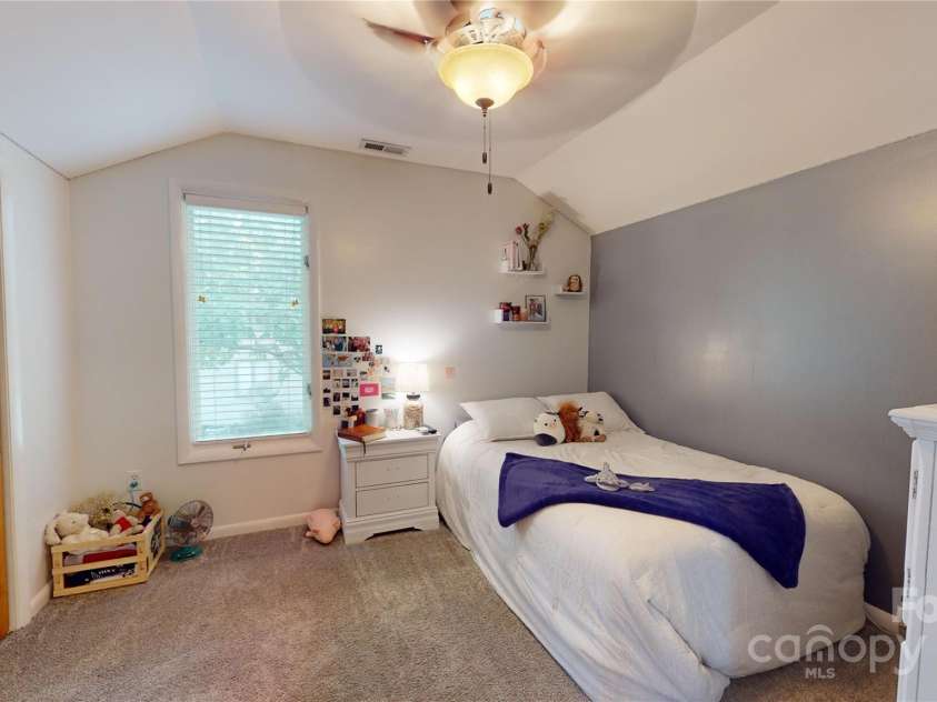 95 Lake Club Lane, Nebo, NC 28761.  MLS# CAR4171181, YatesRealty ID 3447. 