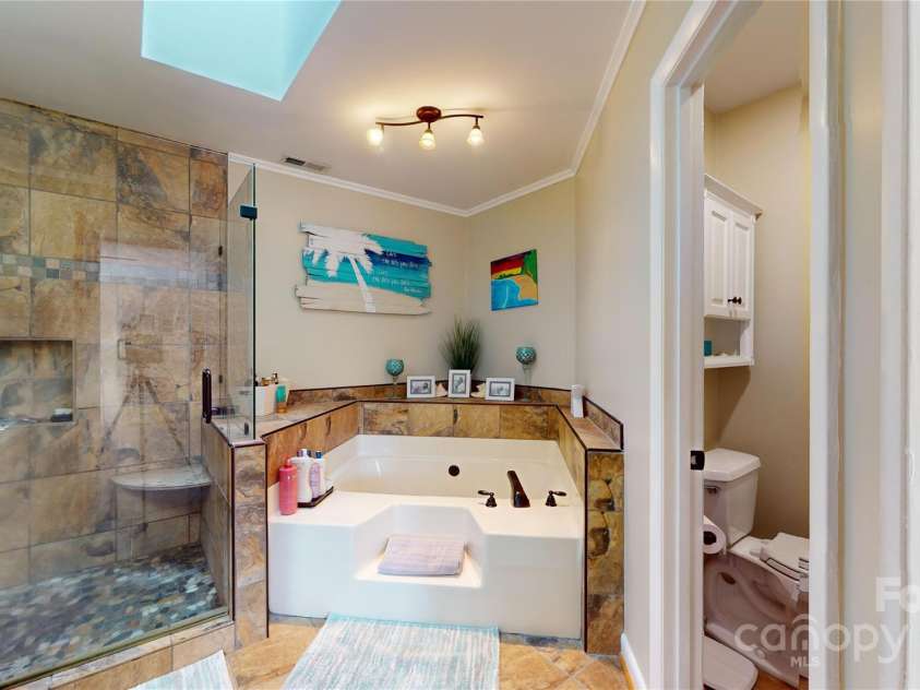 95 Lake Club Lane, Nebo, NC 28761.  MLS# CAR4171181, YatesRealty ID 3447. 