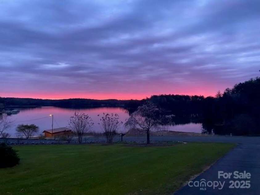 95 Lake Club Lane, Nebo, NC 28761.  MLS# CAR4171181, YatesRealty ID 3447. 