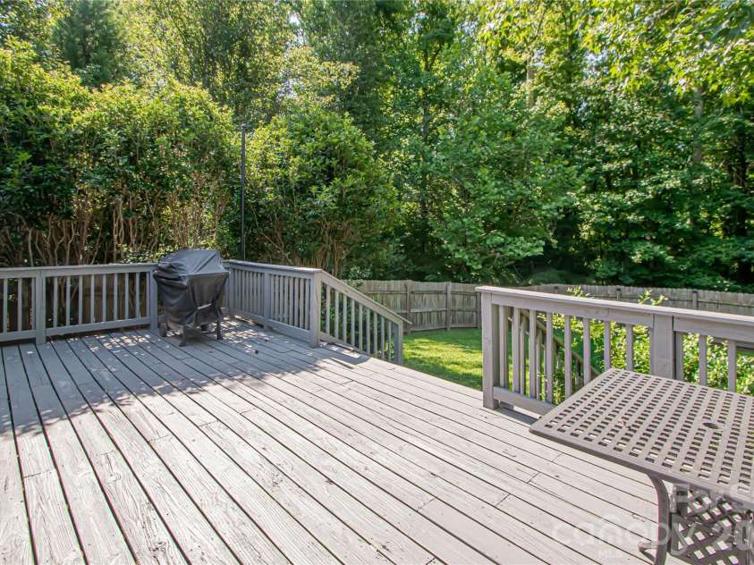 11032 Elven Drive, Fort Mill, SC 29707.  MLS# CAR4396203, YatesRealty ID 34471. 
