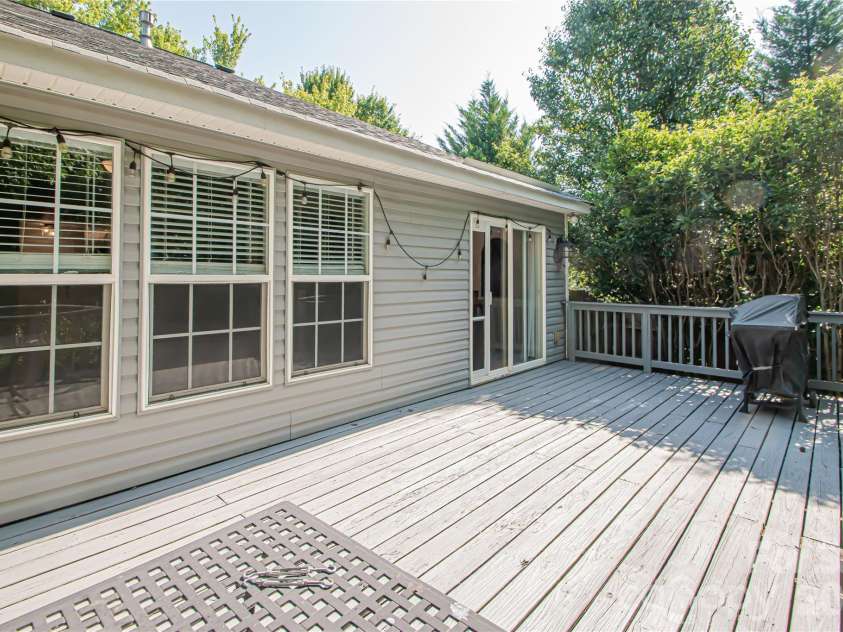 11032 Elven Drive, Fort Mill, SC 29707.  MLS# CAR4396203, YatesRealty ID 34471. 