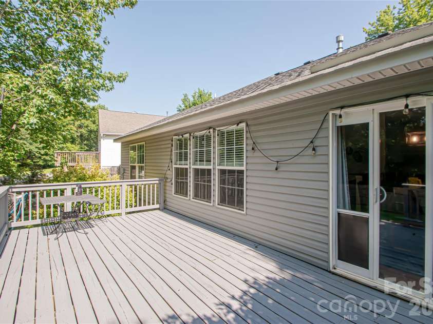 11032 Elven Drive, Fort Mill, SC 29707.  MLS# CAR4396203, YatesRealty ID 34471. 