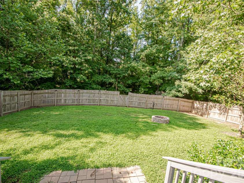 11032 Elven Drive, Fort Mill, SC 29707.  MLS# CAR4396203, YatesRealty ID 34471. 