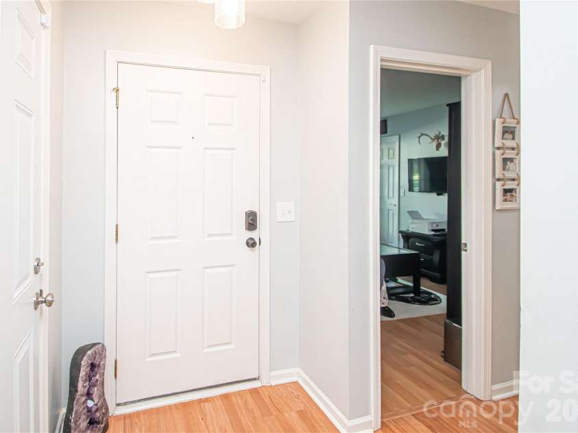 11032 Elven Drive, Fort Mill, SC 29707.  MLS# CAR4396203, YatesRealty ID 34471. 