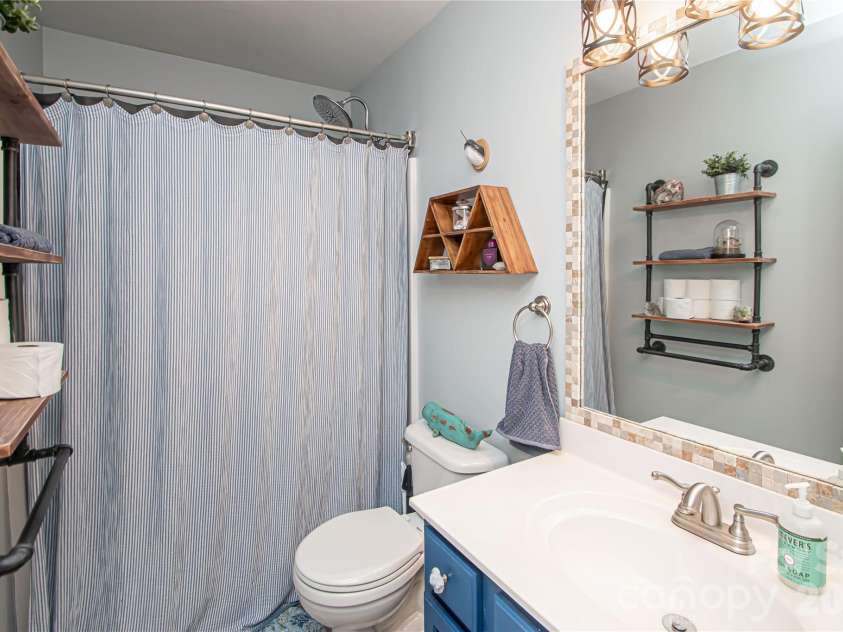 11032 Elven Drive, Fort Mill, SC 29707.  MLS# CAR4396203, YatesRealty ID 34471. 