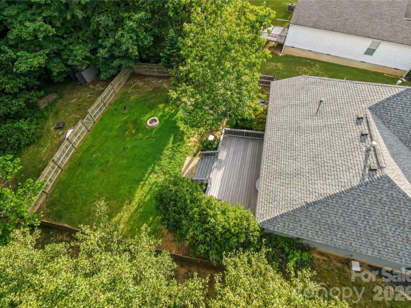 11032 Elven Drive, Fort Mill, SC 29707.  MLS# CAR4396203, YatesRealty ID 34471. 
