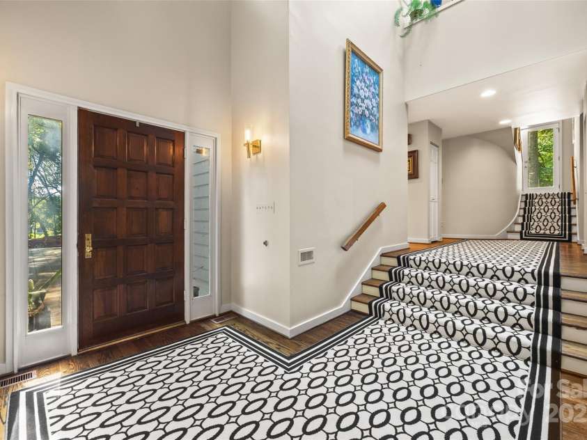 5101 Gorham Drive, Charlotte, NC 28226.  MLS# CAR4295776, YatesRealty ID 34471. 