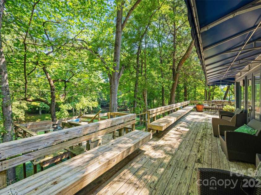 5101 Gorham Drive, Charlotte, NC 28226.  MLS# CAR4295776, YatesRealty ID 34471. 