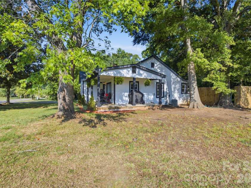 126 Phillips Drive, Forest City, NC 28043.  MLS# CAR4399790, YatesRealty ID 34473. 