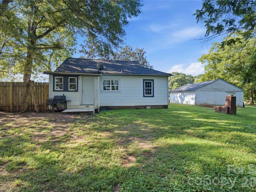 126 Phillips Drive, Forest City, NC 28043.  MLS# CAR4399790, YatesRealty ID 34473. 