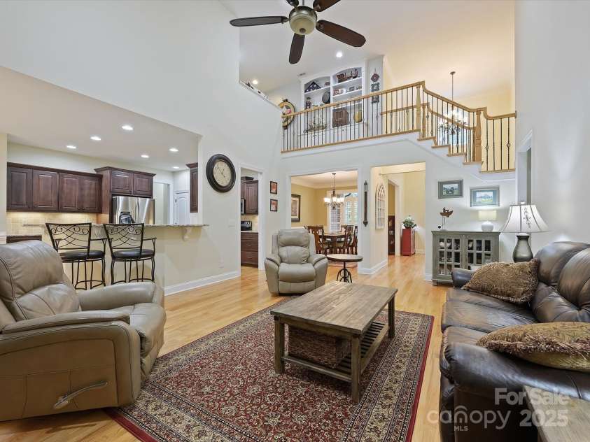 8109 Cane Pointe Lane, Waxhaw, NC 28173.  MLS# CAR4291993, YatesRealty ID 34473. 