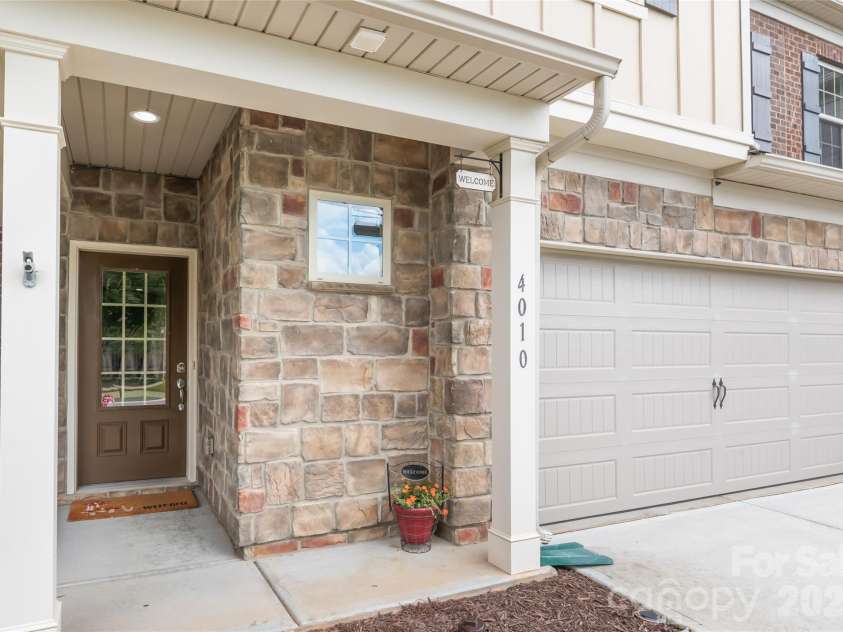 4010 Woodsmill Road, Fort Mill, SC 29707.  MLS# CAR4394180, YatesRealty ID 34474. 