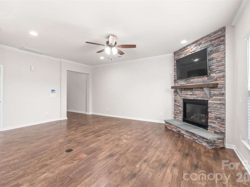 4010 Woodsmill Road, Fort Mill, SC 29707.  MLS# CAR4394180, YatesRealty ID 34474. 