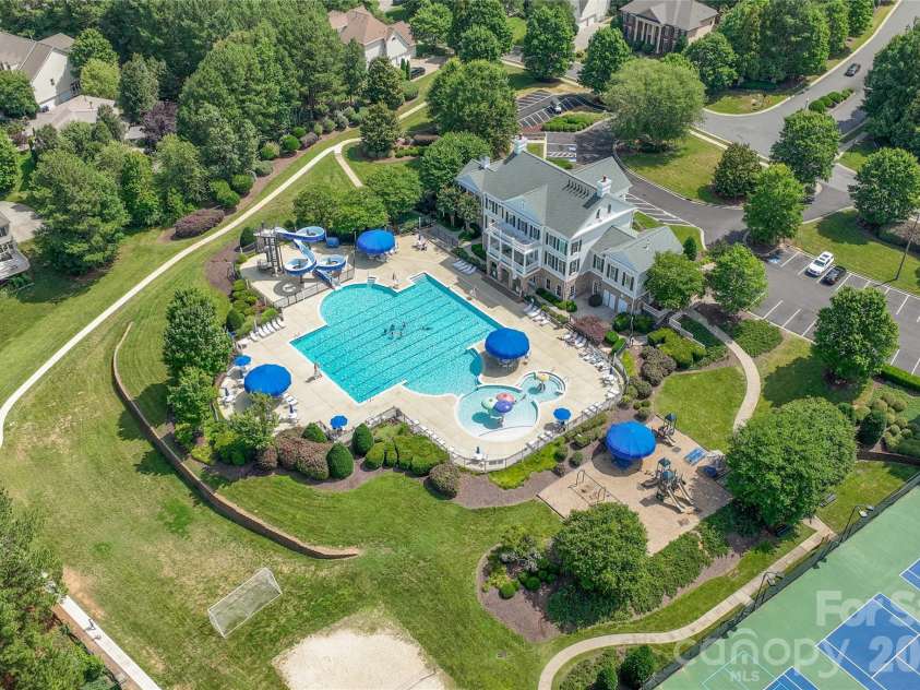 4010 Woodsmill Road, Fort Mill, SC 29707.  MLS# CAR4394180, YatesRealty ID 34474. 