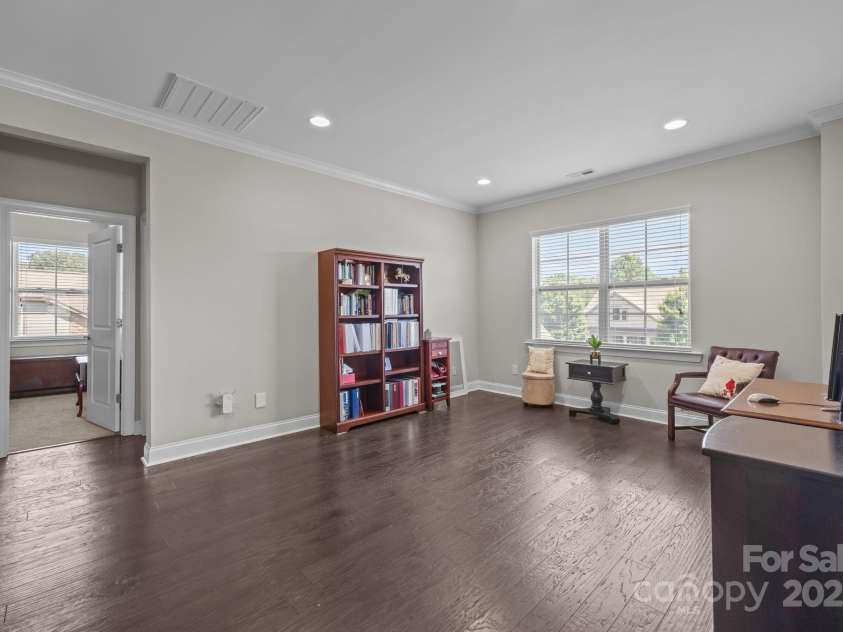 2420 Madeira Circle, Waxhaw, NC 28173.  MLS# CAR4293044, YatesRealty ID 34475. Loft area