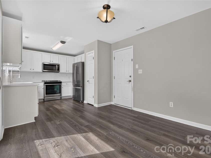 1505 Hollythorne Drive, Rock Hill, SC 29732.  MLS# CAR4396342, YatesRealty ID 34476. Dining Area