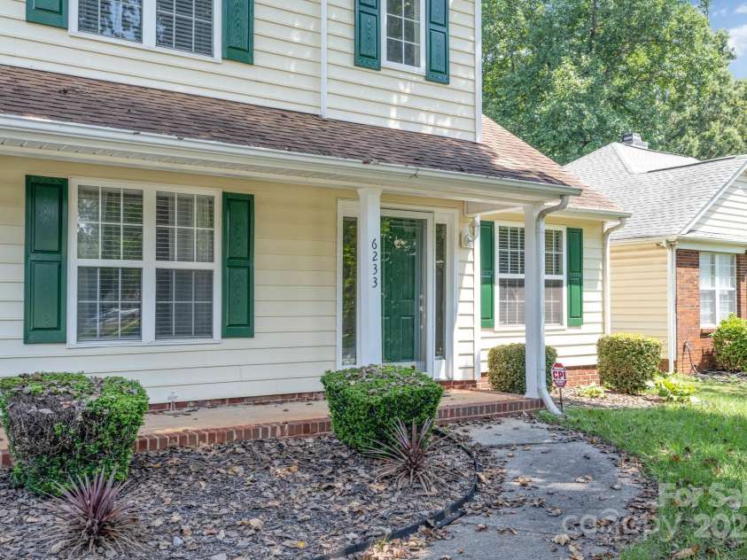 6233 Nevin Road, Charlotte, NC 28262.  MLS# CAR4287059, YatesRealty ID 34476. 