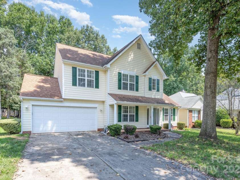 6233 Nevin Road, Charlotte, NC 28262.  MLS# CAR4287059, YatesRealty ID 34476. 