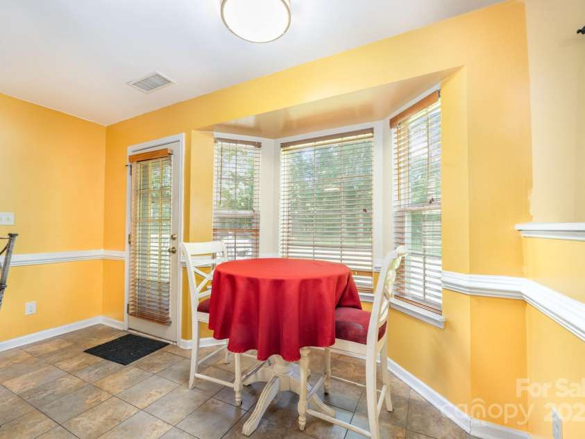 6233 Nevin Road, Charlotte, NC 28262.  MLS# CAR4287059, YatesRealty ID 34476. 