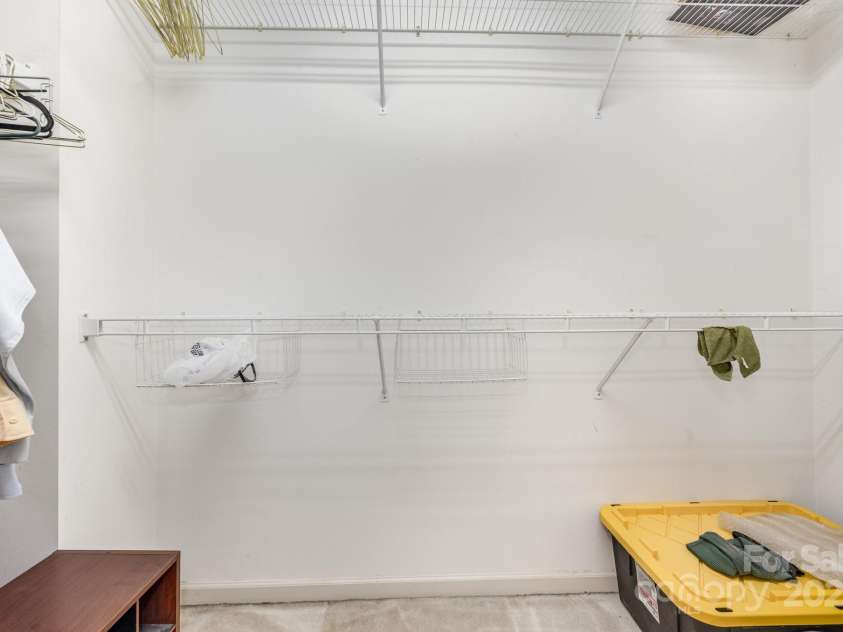 6233 Nevin Road, Charlotte, NC 28262.  MLS# CAR4287059, YatesRealty ID 34476. 
