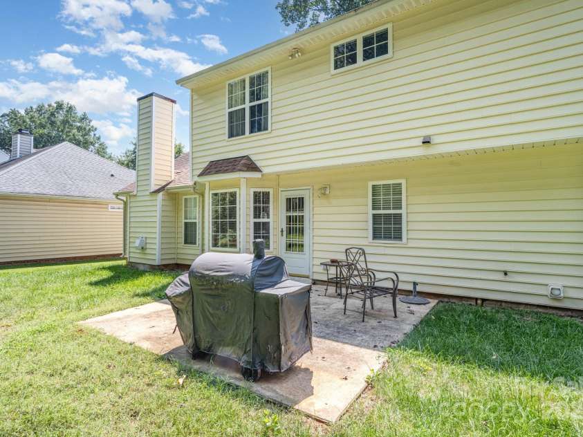 6233 Nevin Road, Charlotte, NC 28262.  MLS# CAR4287059, YatesRealty ID 34476. 