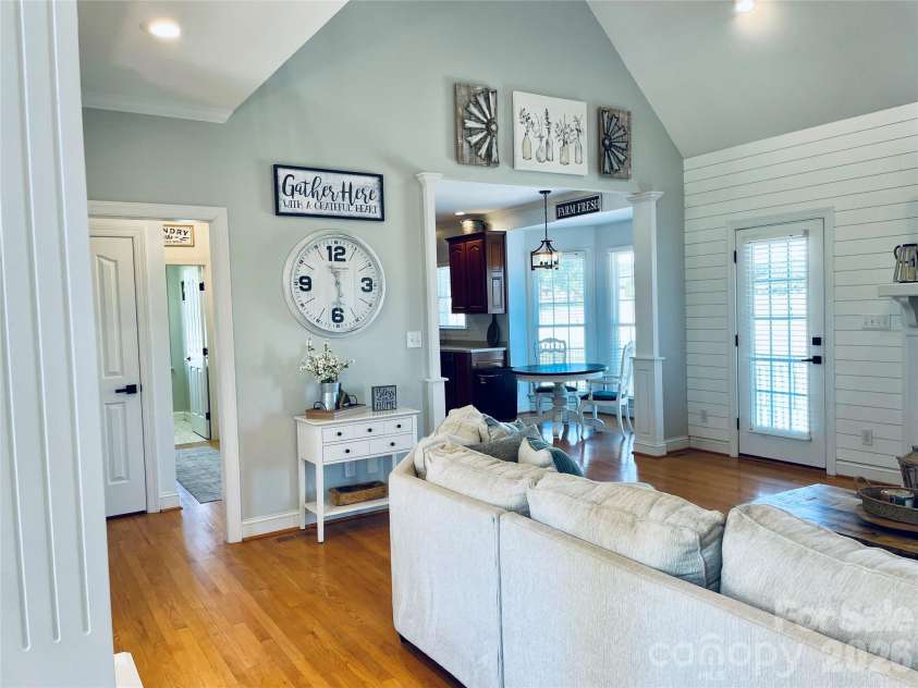 123 Eagles Terrace, Shelby, NC 28150.  MLS# CAR4390618, YatesRealty ID 34478. 