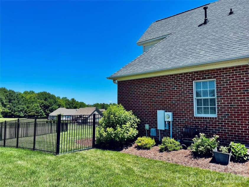 123 Eagles Terrace, Shelby, NC 28150.  MLS# CAR4390618, YatesRealty ID 34478. 