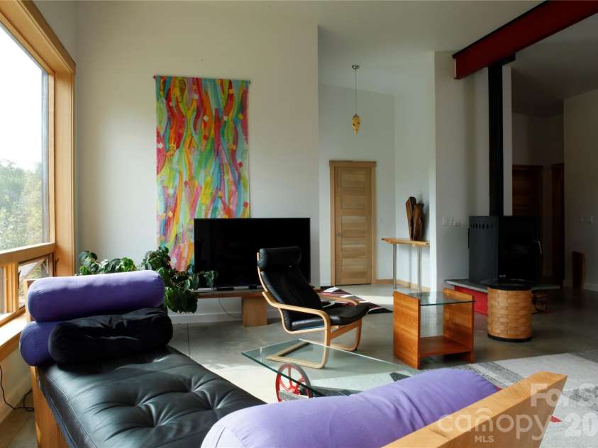 17 Fig Tree Lane, Asheville, NC 28803.  MLS# CAR4305834, YatesRealty ID 3448. 