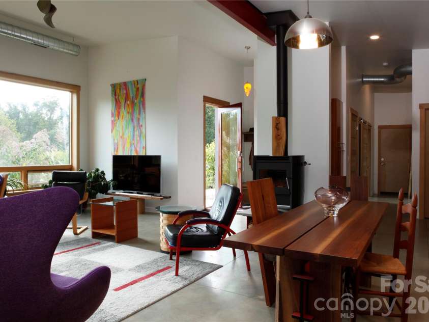 17 Fig Tree Lane, Asheville, NC 28803.  MLS# CAR4305834, YatesRealty ID 3448. 