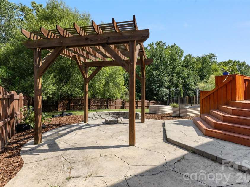 1282 Yellow Springs Drive, Indian Land, SC 29707.  MLS# CAR4416971, YatesRealty ID 34481. 