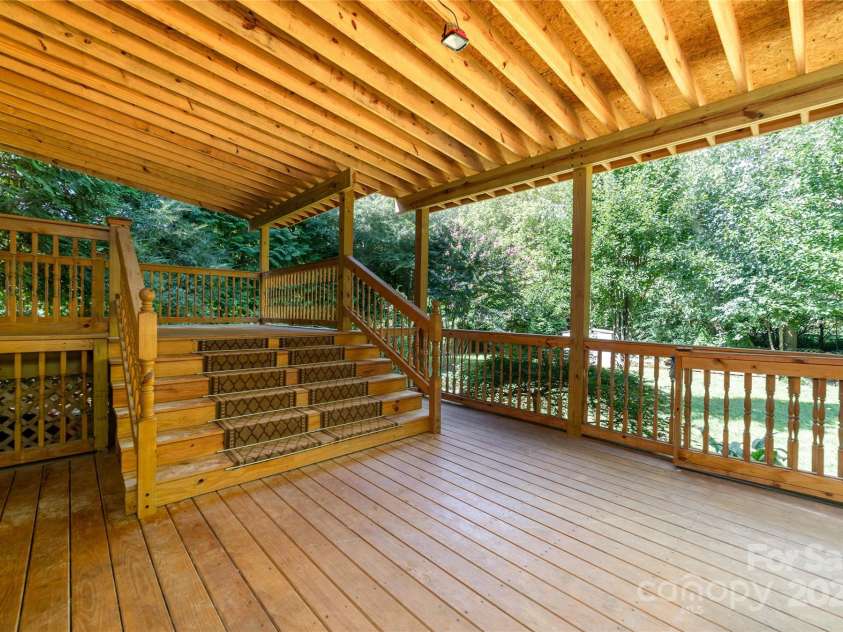 200 Sidney Court, Monroe, NC 28110.  MLS# CAR4295791, YatesRealty ID 34481. 