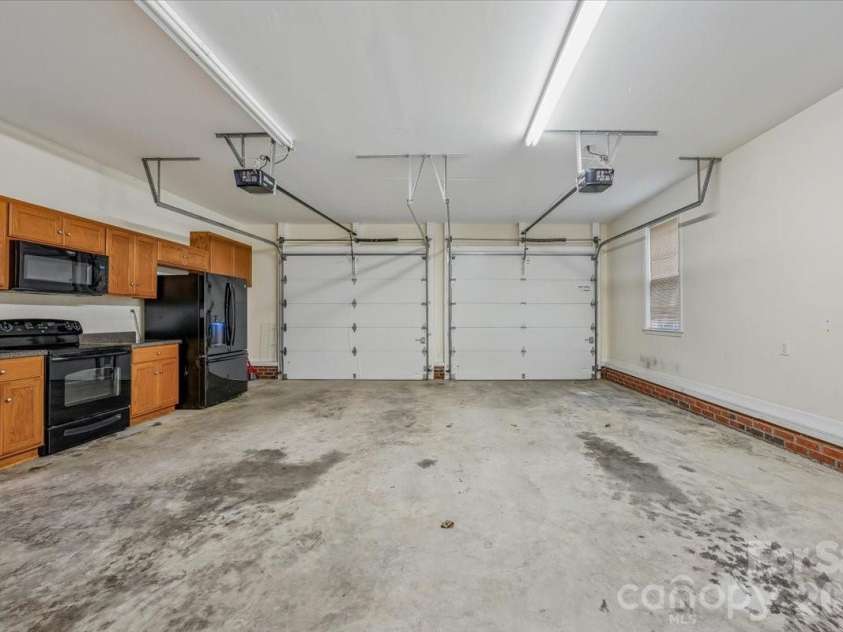 1512 Kinglet Drive, York, SC 29745.  MLS# CAR4393355, YatesRealty ID 34483. Huge garage with a surprise