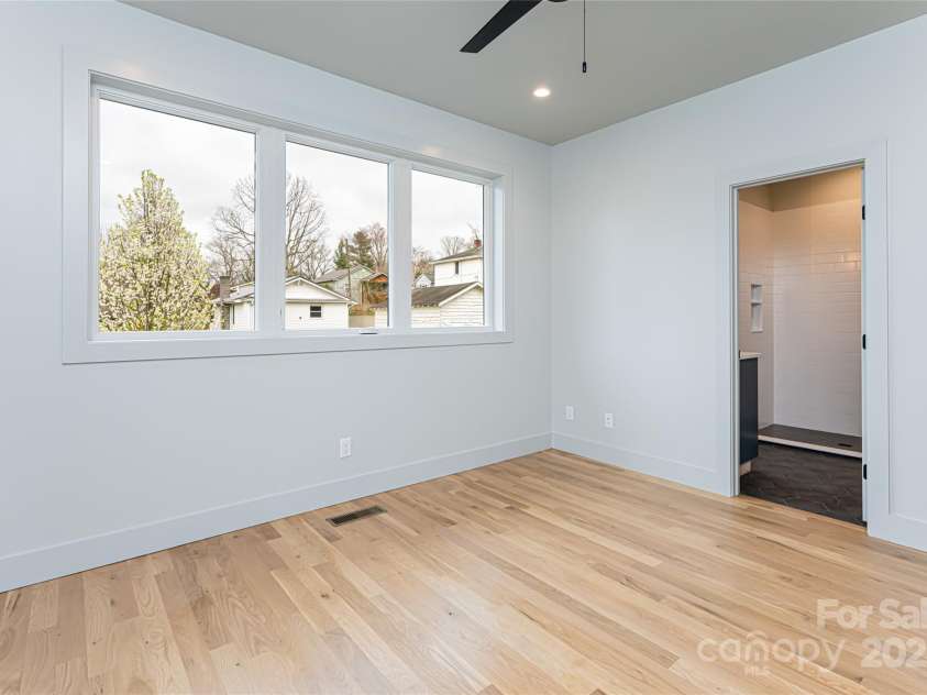 30 Fern Street, Asheville, NC 28803.  MLS# CAR4296373, YatesRealty ID 34486. Photo of Similar Construction