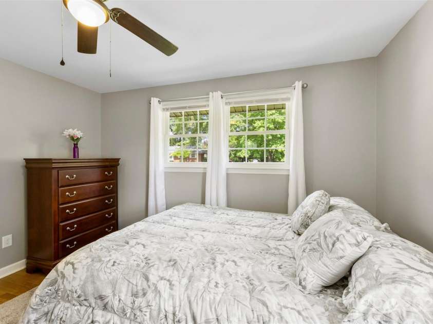 2211 Parkdale Avenue, Gastonia, NC 28052.  MLS# CAR4295983, YatesRealty ID 34487. 