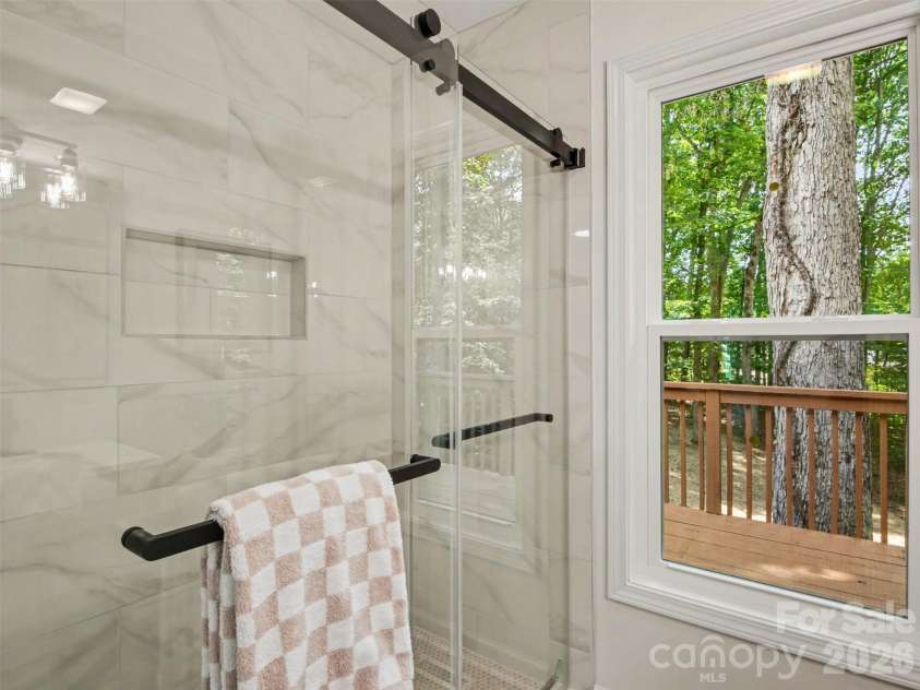 7382 Summit Drive, Denver, NC 28037.  MLS# CAR4391296, YatesRealty ID 34487. Primary Bathroom Shower