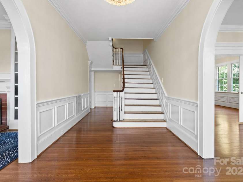 127 Main Street, Belmont, NC 28012.  MLS# CAR4296421, YatesRealty ID 34488. 