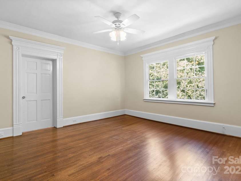 127 Main Street, Belmont, NC 28012.  MLS# CAR4296421, YatesRealty ID 34488. 