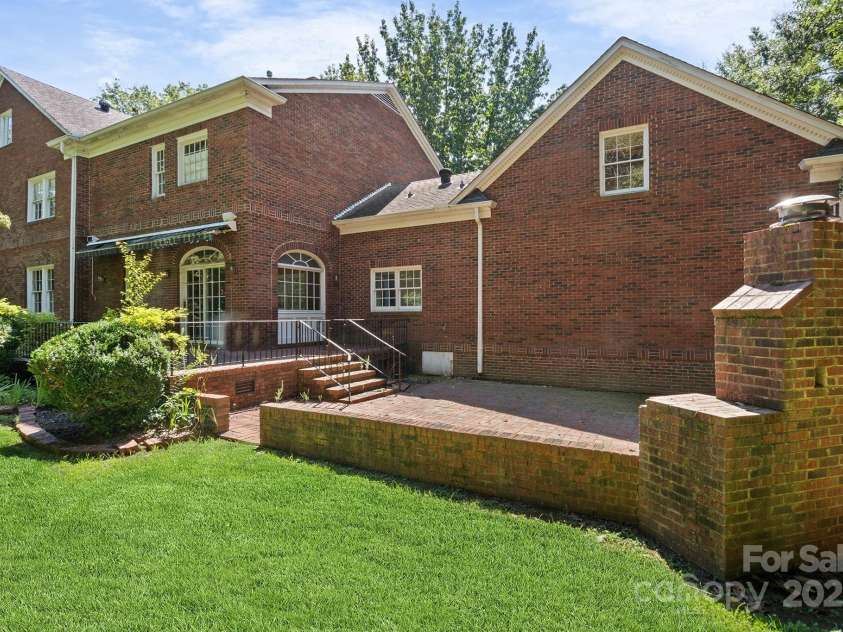 127 Main Street, Belmont, NC 28012.  MLS# CAR4296421, YatesRealty ID 34488. 