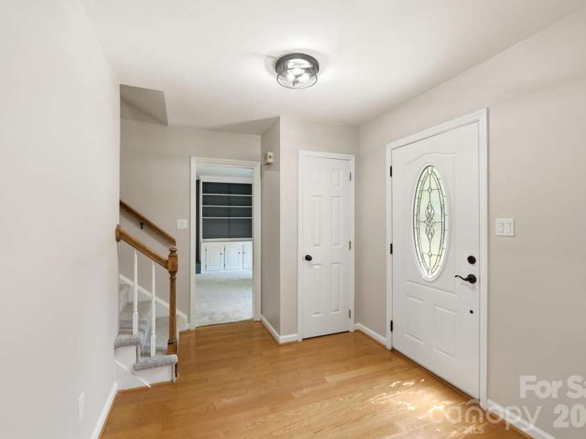 2106 Caleo Circle, Charlotte, NC 28270.  MLS# CAR4397014, YatesRealty ID 34488. 