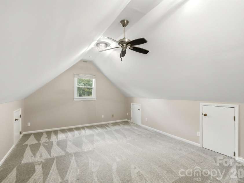 2106 Caleo Circle, Charlotte, NC 28270.  MLS# CAR4397014, YatesRealty ID 34488. Flex space above garage