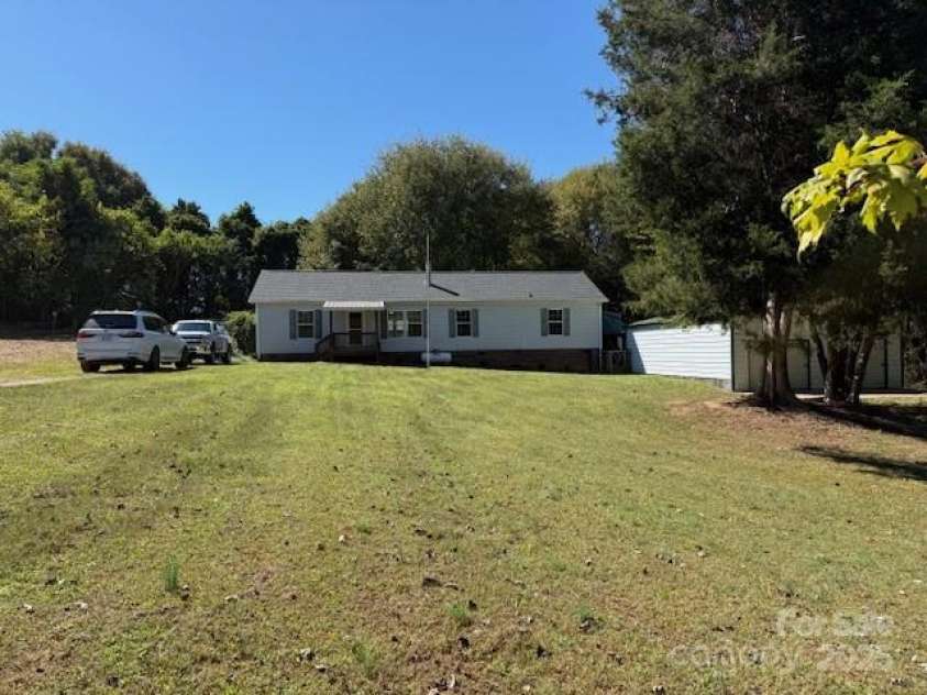 109 Highfield Court, Shelby, NC 28150.  MLS# CAR4313213, YatesRealty ID 3449. 