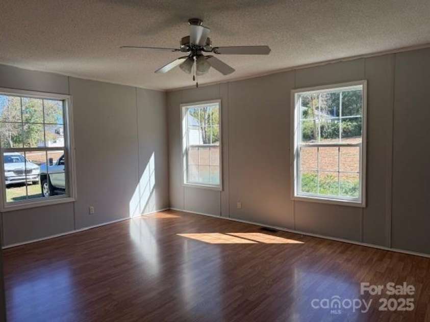 109 Highfield Court, Shelby, NC 28150.  MLS# CAR4313213, YatesRealty ID 3449. 